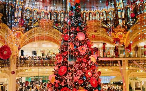 Visit the Grands Magasins de Paris for the 2023 Christmas window displays